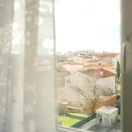 Rondo Lovely And Sunny Apartment Pula