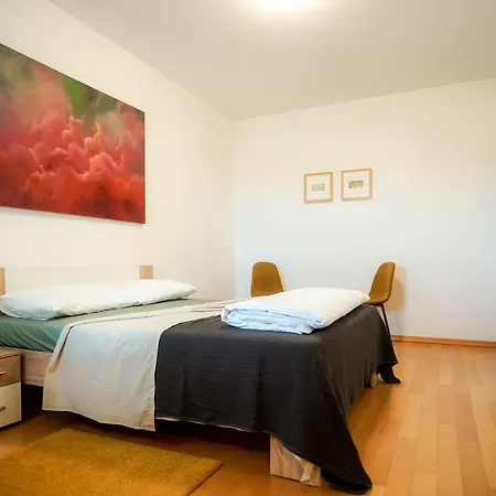 Rondo Lovely And Sunny Apartment Pula